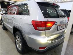 جیپ گراند شیرۆکی